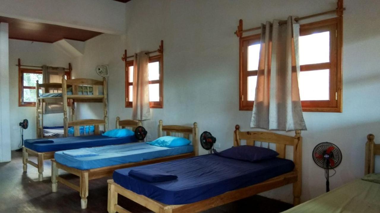 Badaboom Hostal & Surf Aposentillo Exterior foto